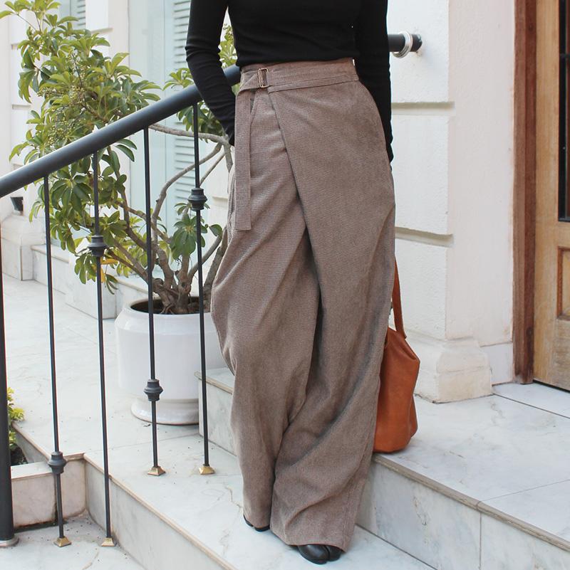 大人モード美脚パンツ◉ストレートラップパンツ　コーデュロイベージュ