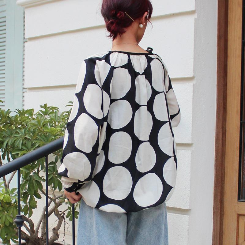◉季節のシフトコーデに◉ たっぷりギャザーバルーンブラウス　ポルカドット | 6枚目