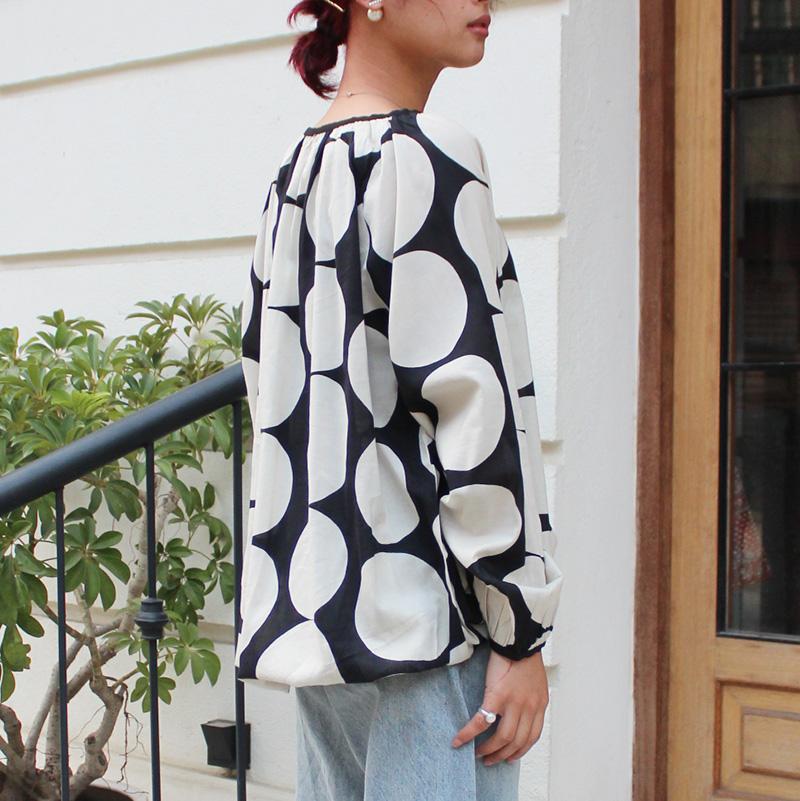 ◉季節のシフトコーデに◉ たっぷりギャザーバルーンブラウス　ポルカドット | 7枚目