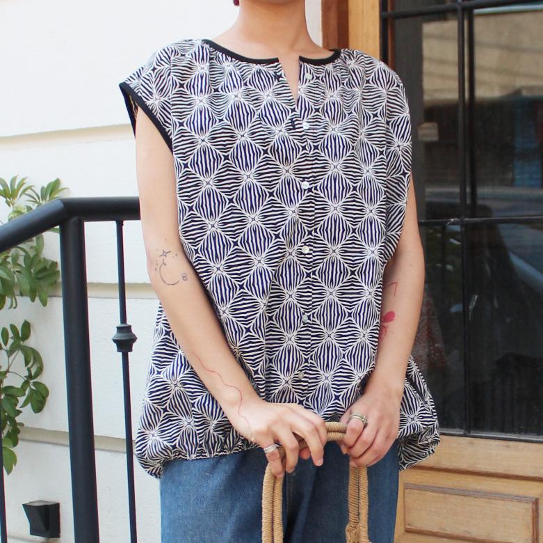 ◉真夏も涼しい◉マシュマロバルーンブラウス　モノクロ柄 | 9枚目